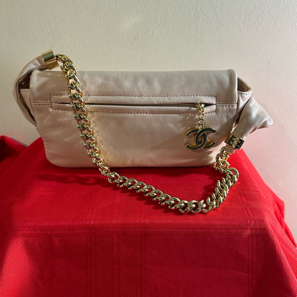 Chanel Preown Authentic Flap Lambskin Beige Handbag - Picture 9 of 11
